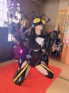 悪の女幹部・クイーンビー